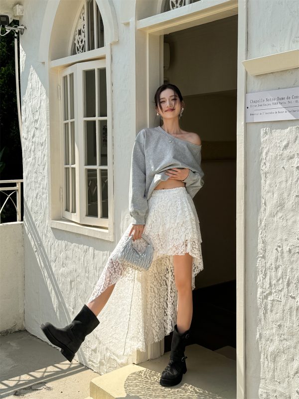 High-Waisted Irregular Lace Half Skirt for Women - 2025 Spring Summer White Mid-Length Cake Skirt, Lightweight Fashion Essential