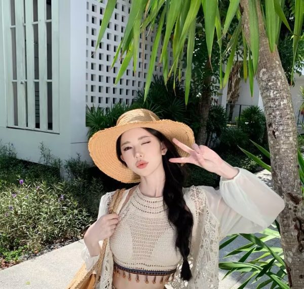 High-Waisted Split Wide-Leg Beach Pants for Women - Lightweight Sun-Protective Chiffon Vacation Trousers, Loose Draped Style