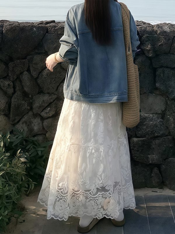 High-Waisted White Lace Tulle Half-Length Skirt for Women, Slimming A-Line Design, Summer 2025 Fashion, Perfect for Effortless Style