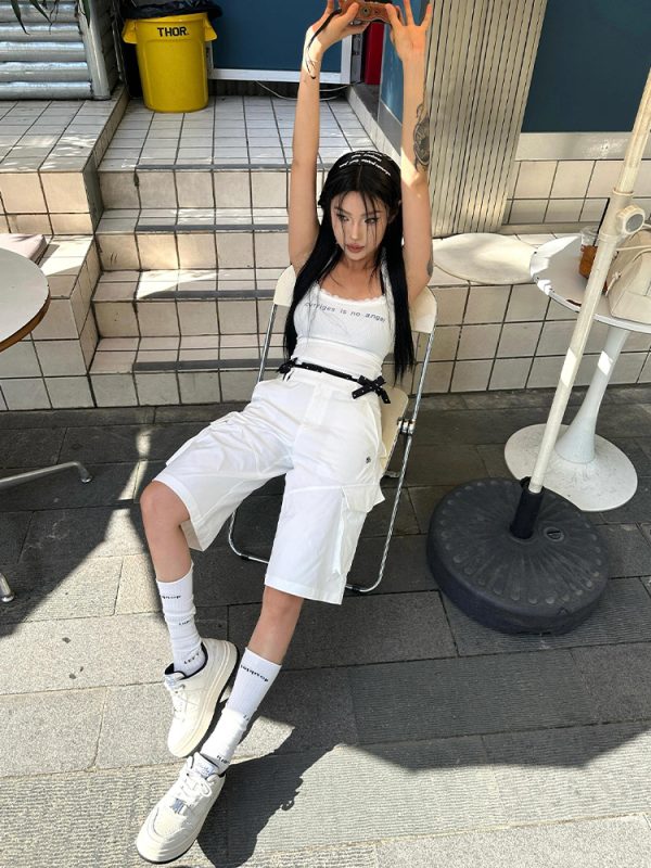 High-Waisted Women's Cargo Shorts - American Style Streetwear, Loose Casual Five-Point Summer Pants, Trendy White Straight-Leg Design