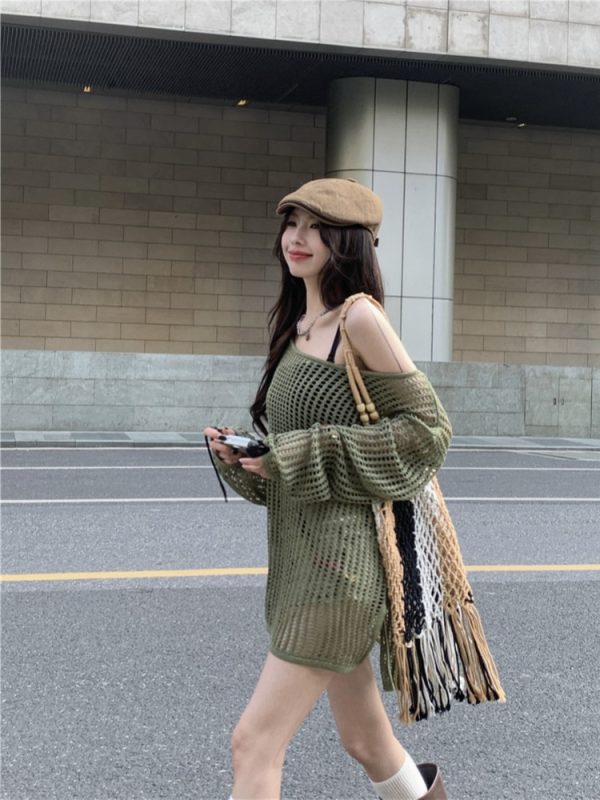 Hollowed-Out Off-Shoulder Knitted Top for Women - Loose Casual Long Sleeve Beach Vacation Cover-Up, Perfect for Y2K Style