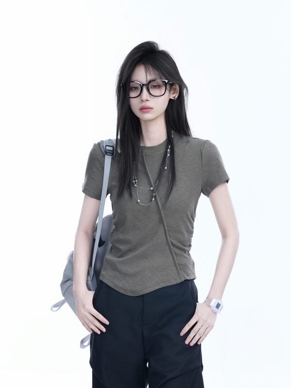 Irregular Pleated Slim Fit Short-Sleeved T-Shirt for Women - Trendy Casual Style