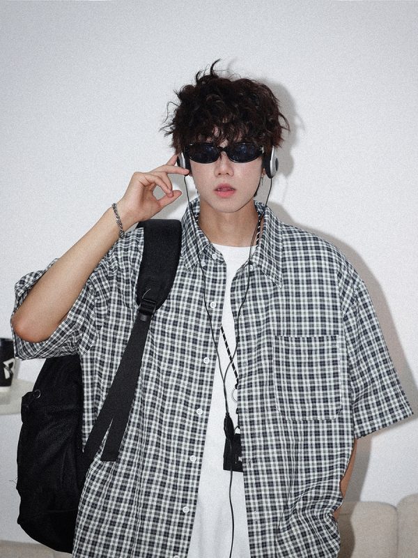 Japanese Retro Checkered Short Sleeve Shirt for Men and Women - Summer BF Style, Casual Loose Fit, Versatile Half-Sleeve Top