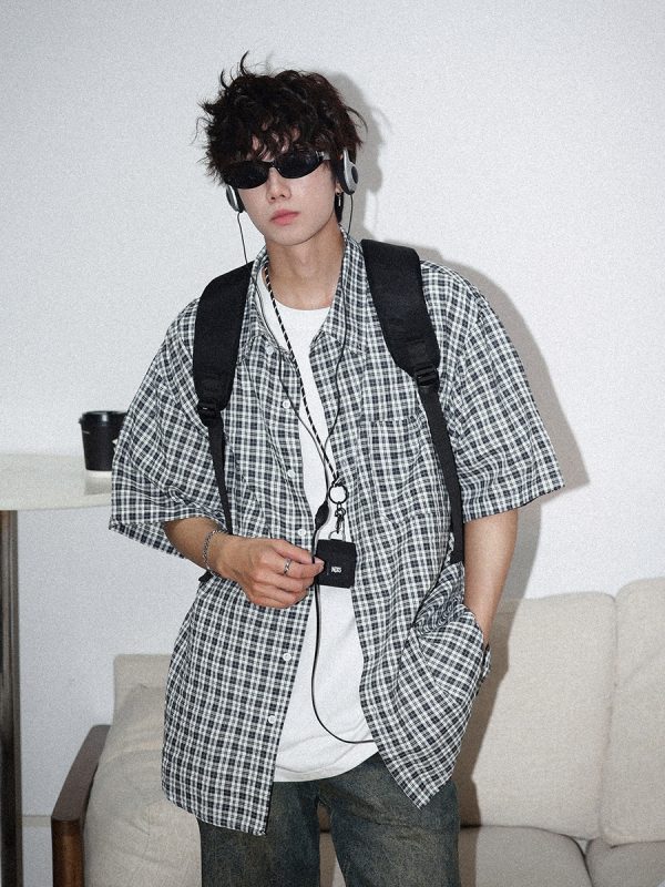 Japanese Retro Checkered Short Sleeve Shirt for Men and Women - Summer BF Style, Casual Loose Fit, Versatile Half-Sleeve Top