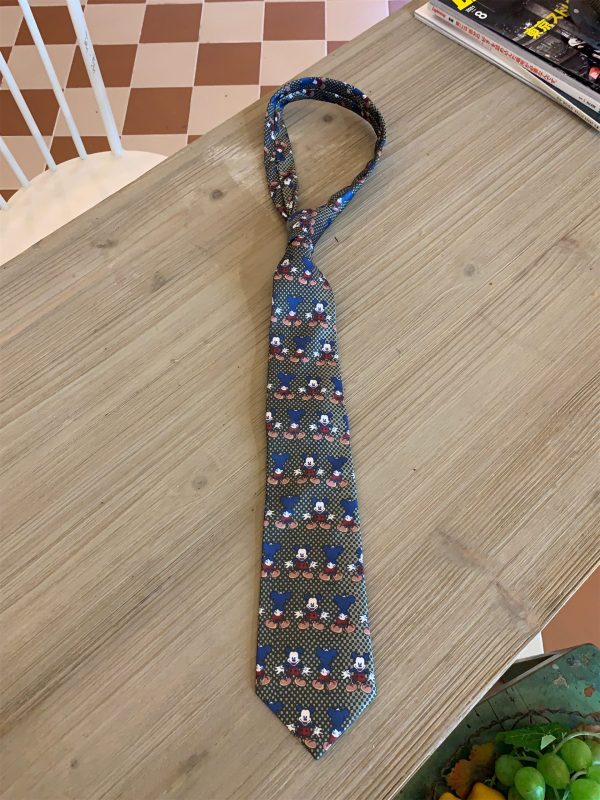Japanese Retro Wide Bow Tie with Trendy Cartoon Print - Handmade Vintage Casual Korean Style Accessory