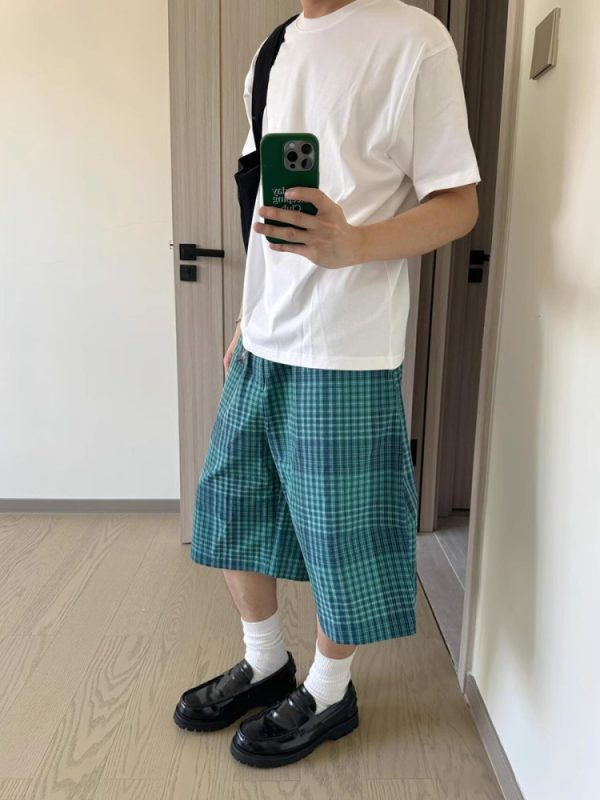 Japanese-Style Retro Blue Check Loose Shorts for Men and Women - Summer High Street Casual Five-Point Shorts, Couples' Versatile Fashion