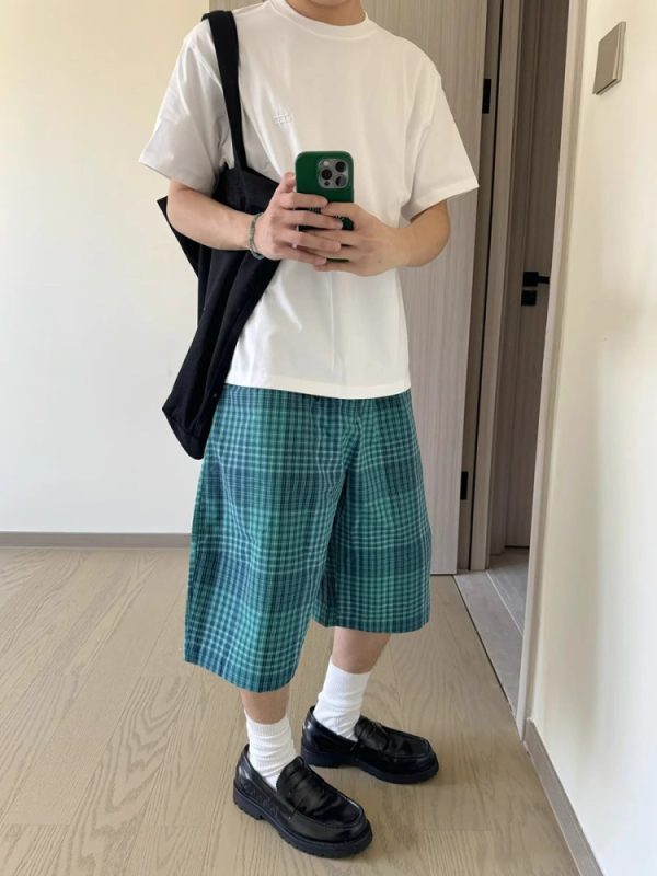 Japanese-Style Retro Blue Check Loose Shorts for Men and Women - Summer High Street Casual Five-Point Shorts, Couples' Versatile Fashion
