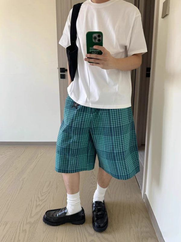 Japanese-Style Retro Blue Check Loose Shorts for Men and Women - Summer High Street Casual Five-Point Shorts, Couples' Versatile Fashion