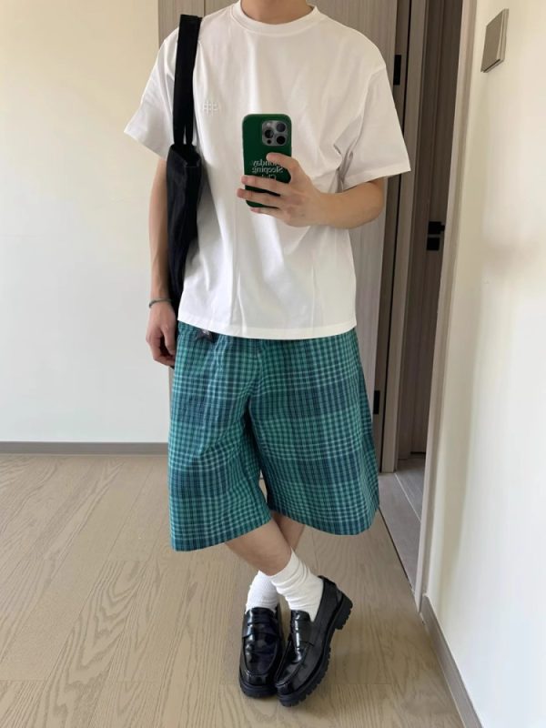 Japanese-Style Retro Blue Check Loose Shorts for Men and Women - Summer High Street Casual Five-Point Shorts, Couples' Versatile Fashion