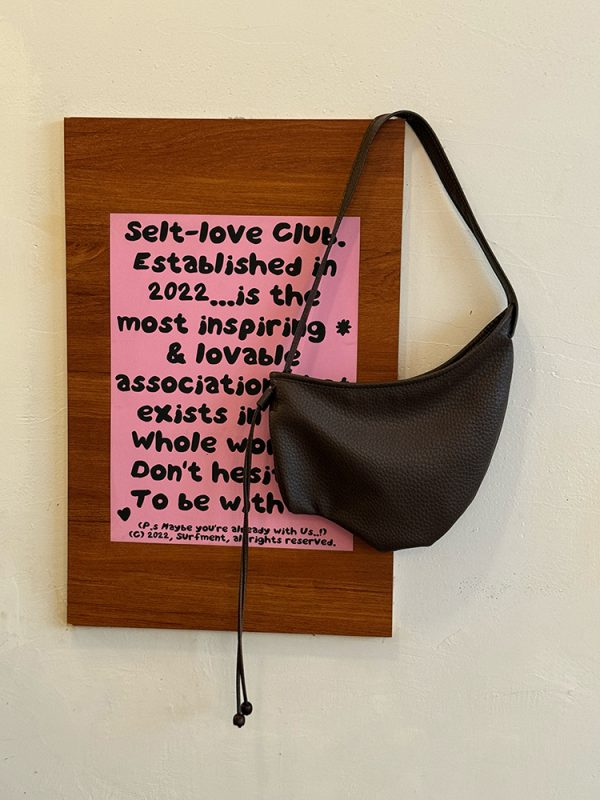 Japanese-Style Retro Soft Leather Horn Bag for Women, Niche Lazy Dumpling Shoulder Crossbody Bag with Large Capacity