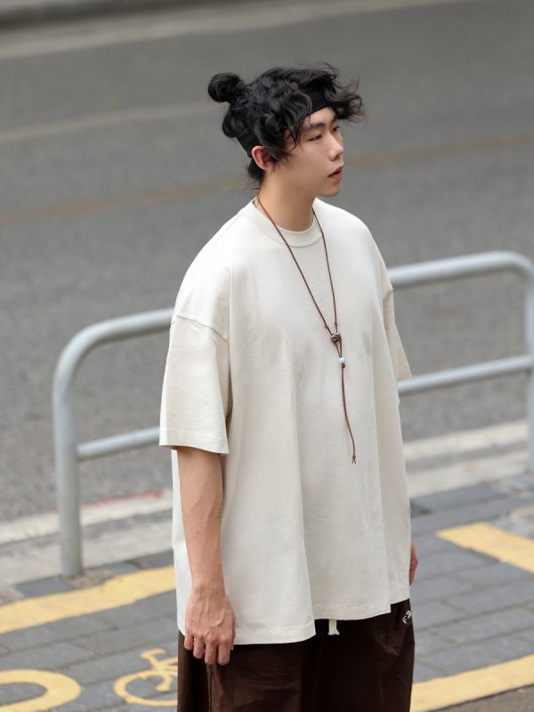Japanese-Style Small Collar Short-Sleeve T-Shirt for Men - Casual Retro Tee with Hole Design, Loose Fit for Y2K and 90s Vibes