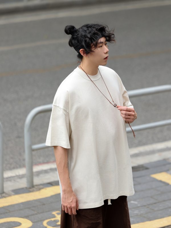 Japanese-Style Small Collar Short-Sleeve T-Shirt for Men - Casual Retro Tee with Hole Design, Loose Fit for Y2K and 90s Vibes