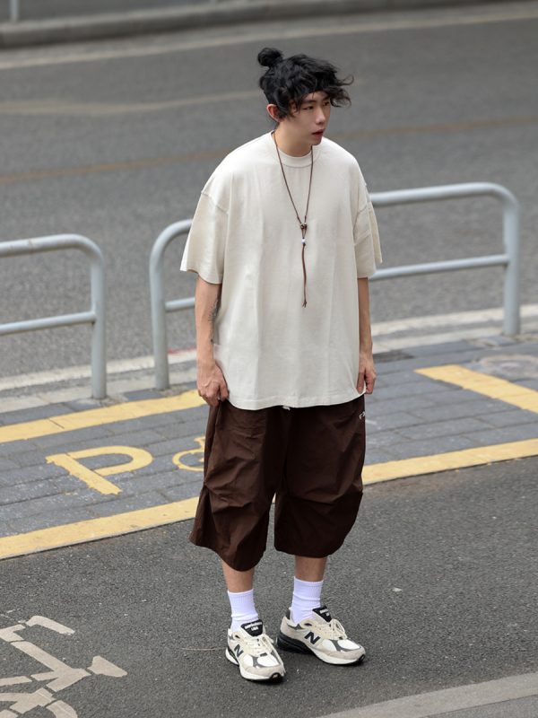 Japanese-Style Small Collar Short-Sleeve T-Shirt for Men - Casual Retro Tee with Hole Design, Loose Fit for Y2K and 90s Vibes