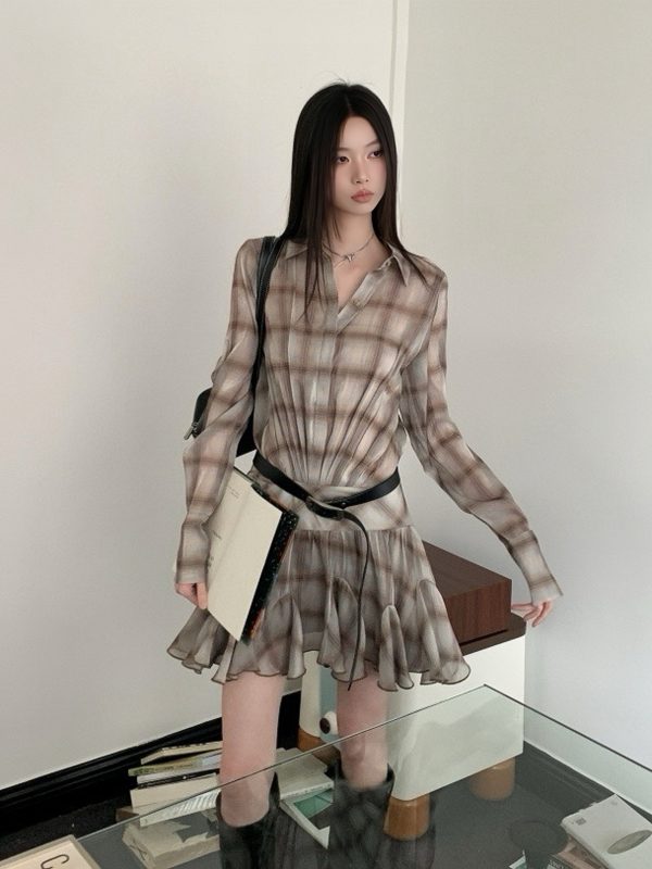Khaki Plaid Collar Loose Ruffled Short Dress with Pleated Skirt - Trendy Niche Style for Summer 90s Fashion