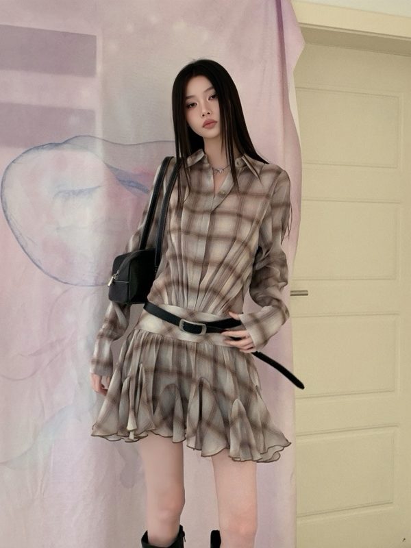 Khaki Plaid Collar Loose Ruffled Short Dress with Pleated Skirt - Trendy Niche Style for Summer 90s Fashion