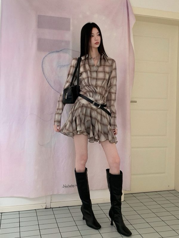Khaki Plaid Collar Loose Ruffled Short Dress with Pleated Skirt - Trendy Niche Style for Summer 90s Fashion