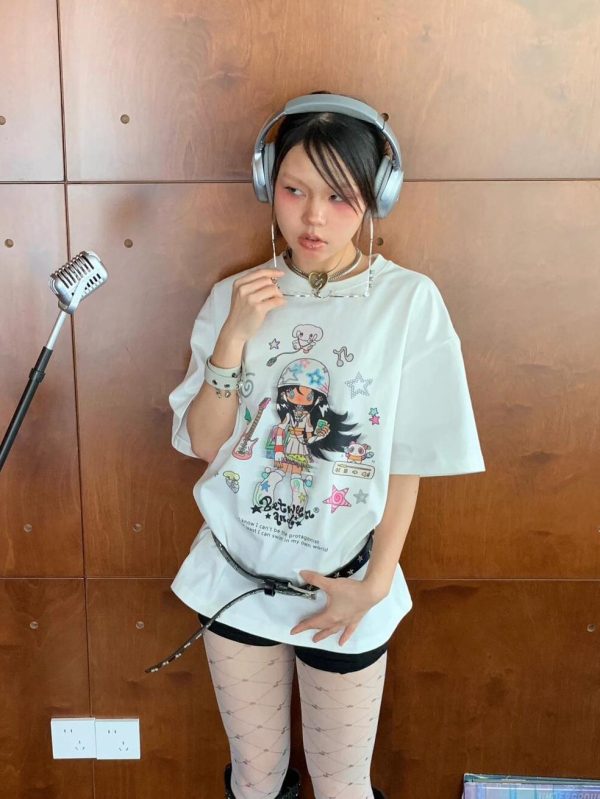 Korean Retro Musician Graphic T-Shirt - Casual Loose Fit, Age-Reducing Design, Pure Cotton Short Sleeve Top