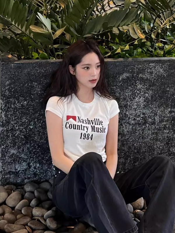 Korean Retro Sports Digital Print Fitted Cotton Top â€“ Short Sleeve Slim Fit for a Stylish Instagram Look
