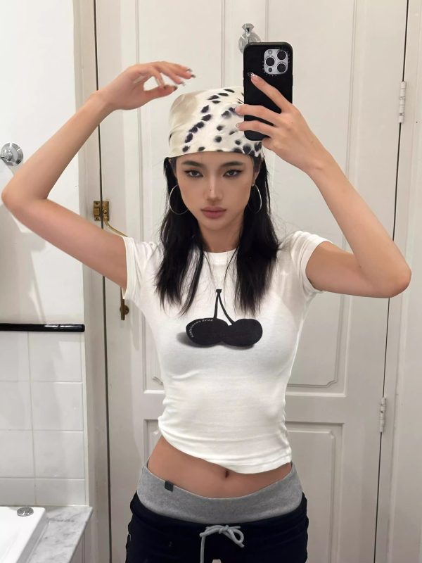 Korean Style Black Cherry Short Sleeve T-Shirt - High Elastic Slim Fit, Pure Cotton, 25SS Trendy Essential