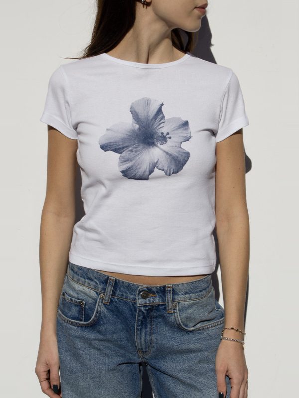 Korean Style Blue Floral Short-Sleeve Fitted Cotton T-Shirt - High-Stretch Sweet Girl Top for Women