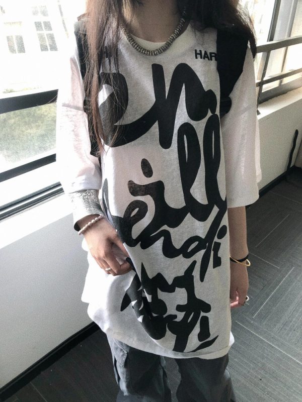 Korean Style Casual Loose Fit Pure Cotton T-Shirt with Graffiti Letter Print and Sun Protection for Women