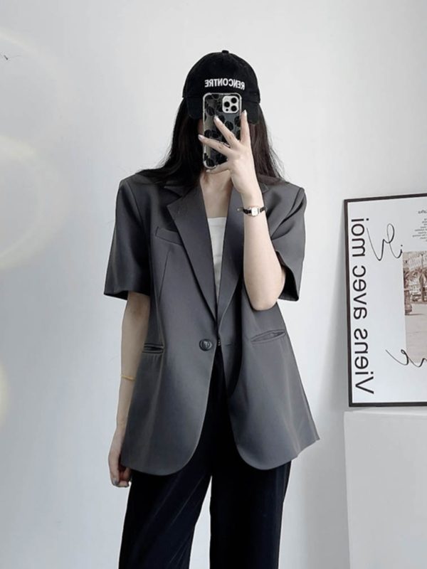 Korean-Style Casual Slimming Gray Oversized Short-Sleeve Blazer for Women - Spring/Summer 2025 Fashion Essential