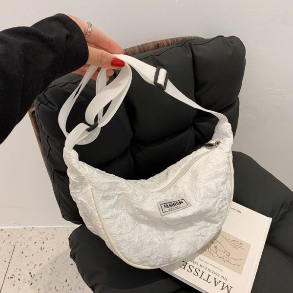 Korean Style Dumpling-Shaped Women's Crossbody Canvas Bag, Retro Niche Design, Versatile Nylon Shoulder Bag