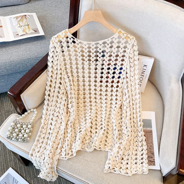 Korean Style Elegant Round Neck Hollow Out Long Sleeve Knitted Top with Built-In Padded Camisole - Summer Fashion Essential