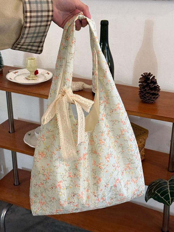 Korean-Style Floral Canvas Tote Bag for Women, 2025 Large-Capacity Commuting Shoulder Bag
