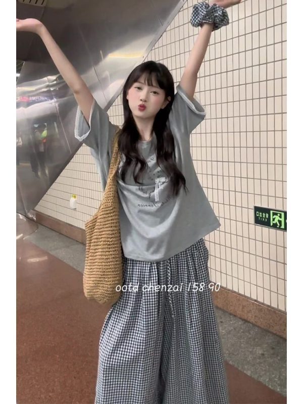 Korean-Style Gray Short Sleeve T-Shirt with Lace Spliced Unique Shoulders - Trendy Summer 2025 Women's Internet Celebrity Top
