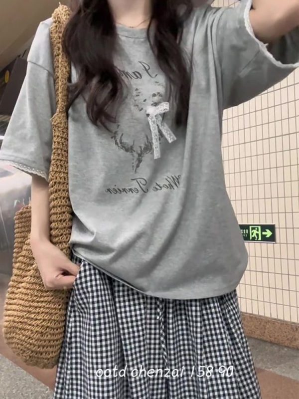 Korean-Style Gray Short Sleeve T-Shirt with Lace Spliced Unique Shoulders - Trendy Summer 2025 Women's Internet Celebrity Top