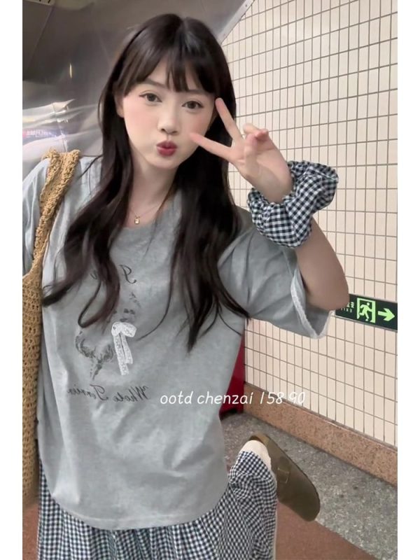 Korean-Style Gray Short Sleeve T-Shirt with Lace Spliced Unique Shoulders - Trendy Summer 2025 Women's Internet Celebrity Top