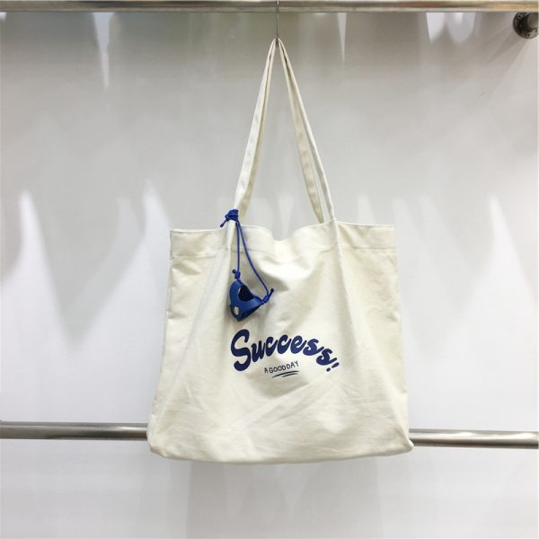 Korean Style Large Capacity Casual Canvas Shoulder Bag for Students - Summer Dongdaemun Lazy Chic Letter Design