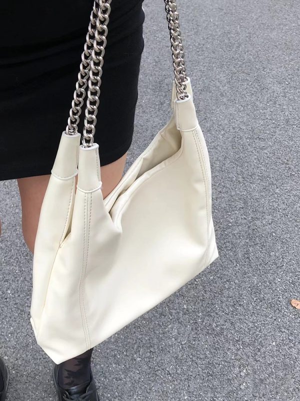 Korean Style Large Capacity Chain Tote Bag for Women - Trendy Underarm Shoulder Bag for Commuting and Daily Use 2023