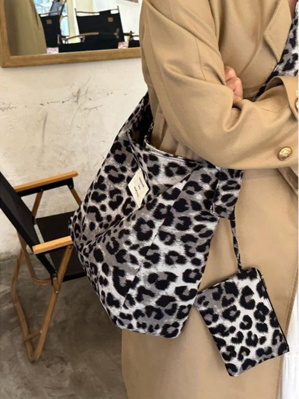 Korean-Style Leopard Print Wool Tote Bag for Women | Large Capacity Mother-Daughter Shoulder Crossbody Bag