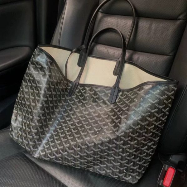Korean-Style Lightweight Waterproof Shoulder Bag, Large Capacity Underarm Tote for Commuting, Business Trips, and Travel