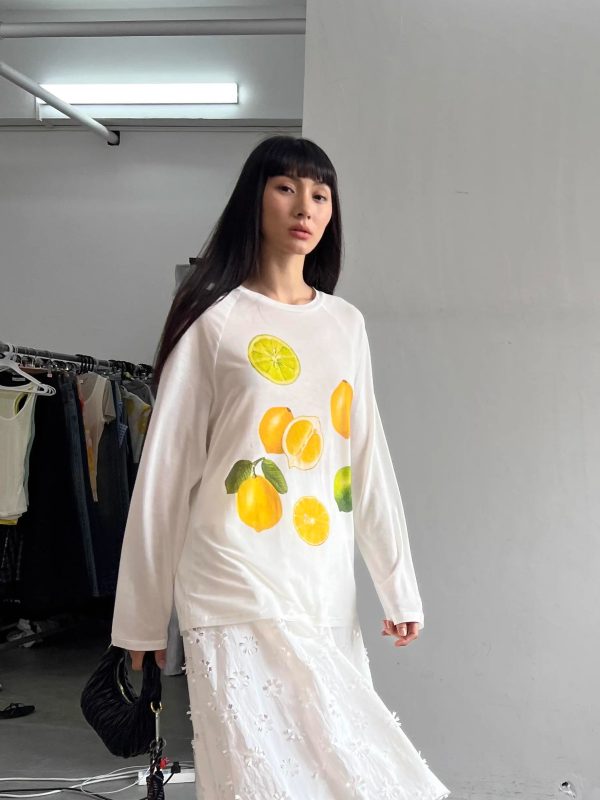 Korean Style Minimalist Clear Lemon Print Long Sleeve T-Shirt for Women - Casual Sun Protection Cotton Cover-Up