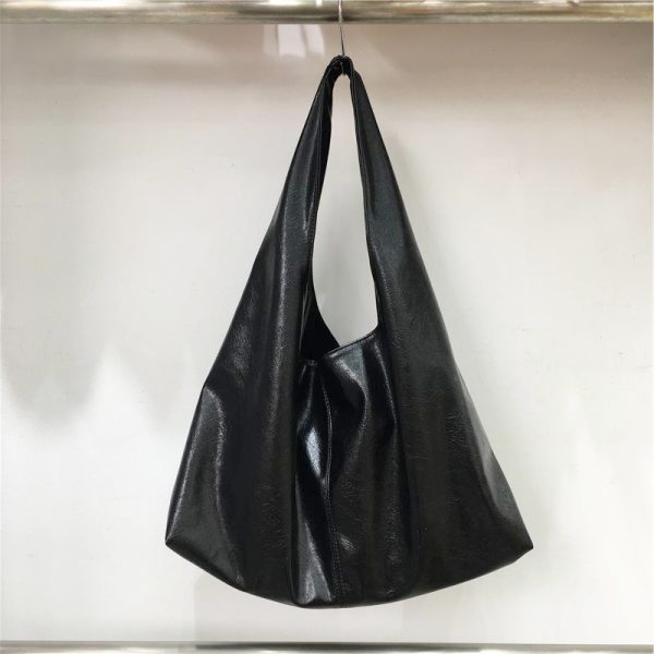 Korean Style Minimalist Large Capacity Tote Bag in High-Quality Silver Oil Wax Leather â€“ Stylish Handheld Shoulder Bag for Everyday Use