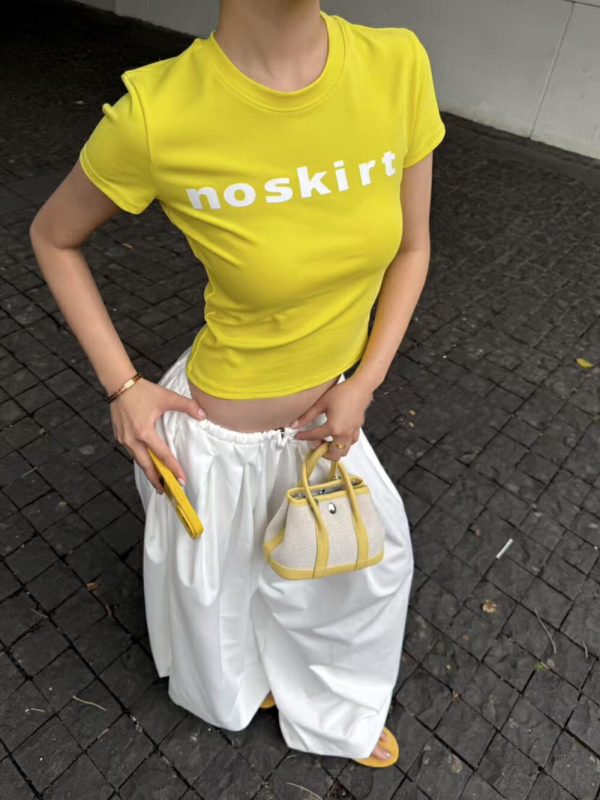 Korean Style Minimalist Letter Print Fitted Short-Sleeve High-Stretch Cotton T-Shirt for Women