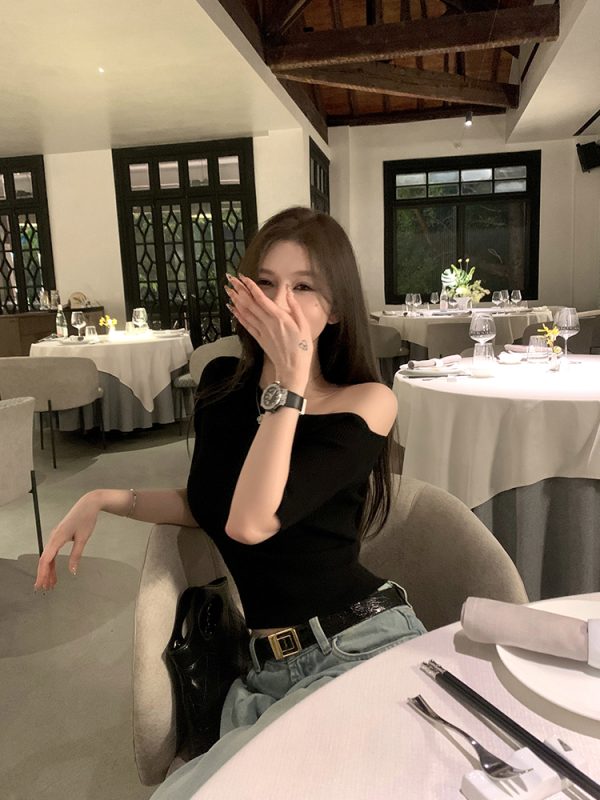 Korean-Style Off-Shoulder Slim-Fit Knitted Short-Sleeve Top for Women - Lightweight Summer Essential in White