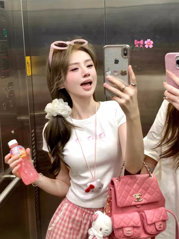 Korean Style Pink Kitty Cartoon Print Fitted Slim High-Stretch Short Sleeve T-Shirt in Pure Cotton for Trendy Casual Wear