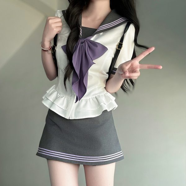 Korean-Style Pudding Bear Bodycon Top for Women - Slimming Summer Uniform in Sweet and Spicy College Style