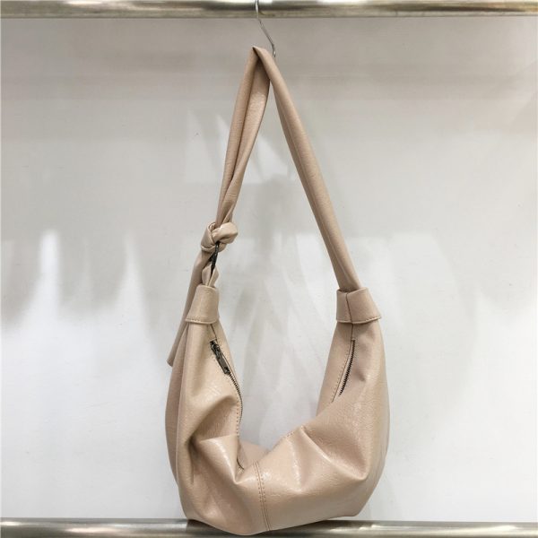 Korean-Style Retro Soft Leather Dumpling Bag - Large Capacity, Wrinkled Design, Casual Versatile Shoulder & Crossbody Bag