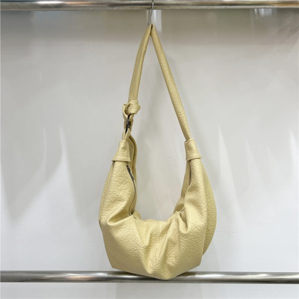 Korean-Style Retro Soft Leather Dumpling Bag - Large Capacity, Wrinkled Design, Casual Versatile Shoulder & Crossbody Bag