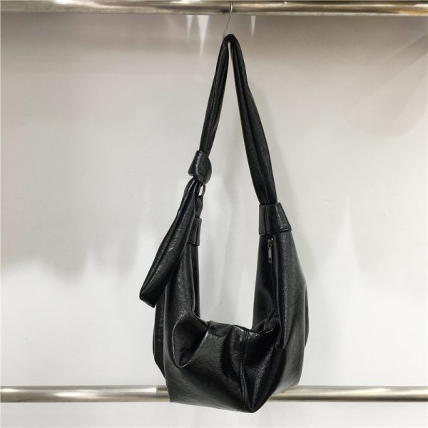 Korean-Style Retro Soft Leather Dumpling Bag - Large Capacity, Wrinkled Design, Casual Versatile Shoulder & Crossbody Bag