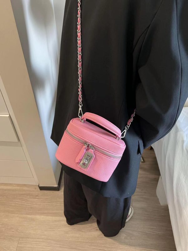 Korean-Style Small Crossbody Bag with Chain Handle, Box Design, Lock Closure, Versatile Shoulder Bag, Chic Square Purse