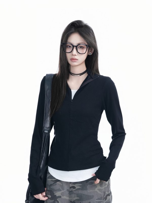 Korean Style Zipper Knitted Long Sleeve T-Shirt - Slim Fit Fake Two-Piece Design with Flattering Base for Spring Fashion
