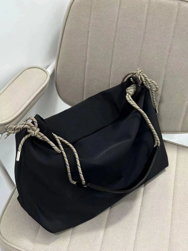 Large Capacity Casual Canvas Tote Bag for Women - 2023 Fashionable Crossbody Bag for Students, Perfect for Autumn and Winter