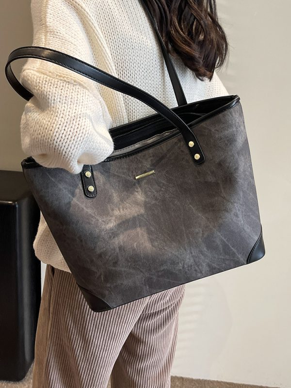 Large-Capacity Casual Tote Bag for Women - Versatile Spring 2025 Commuting & Travel Shoulder Bag