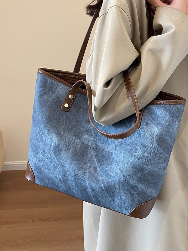 Large-Capacity Casual Tote Bag for Women - Versatile Spring 2025 Commuting & Travel Shoulder Bag